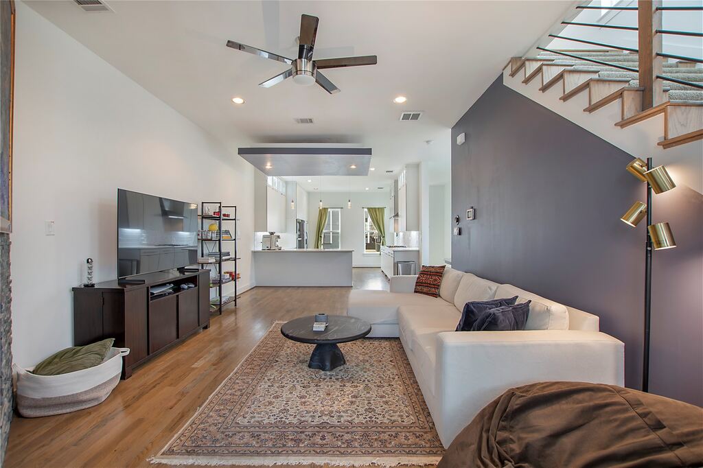 4634 Virginia Avenue, Dallas, TX 75204 — photo 1