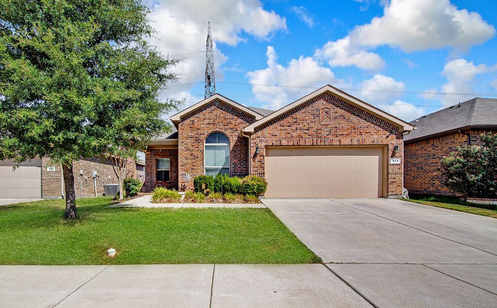 825 Key Deer Drive, Fort Worth, TX 76028 — photo 1