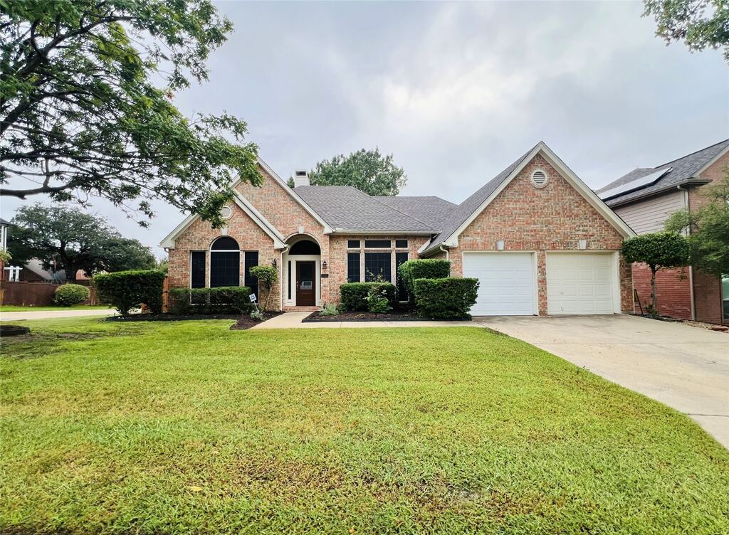 2685 Hillside Drive, Highland Village, TX 75077 — photo 1