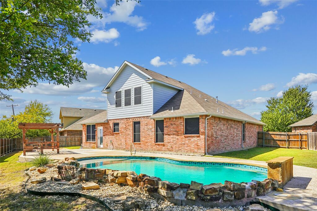 13544 Leather Strap Drive, Fort Worth, TX 76052 — photo 1