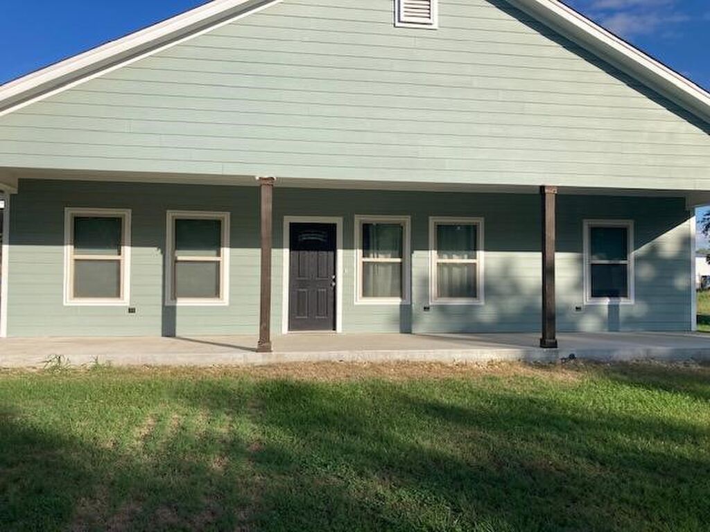 279 S CAMDEN Street, Dublin, TX 76446 — photo 1