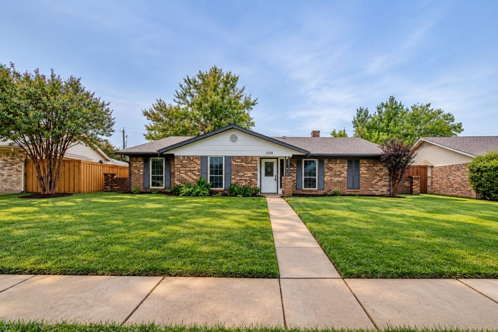 5109 Presidio Drive