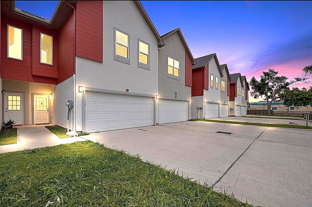 226 Heritage Court, Seagoville, TX 75159 — photo 1