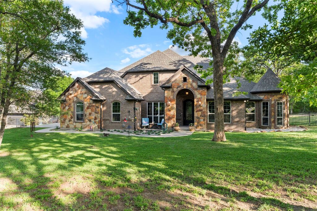 7401 Hilltop Drive, Fort Worth, TX 76108 — photo 1