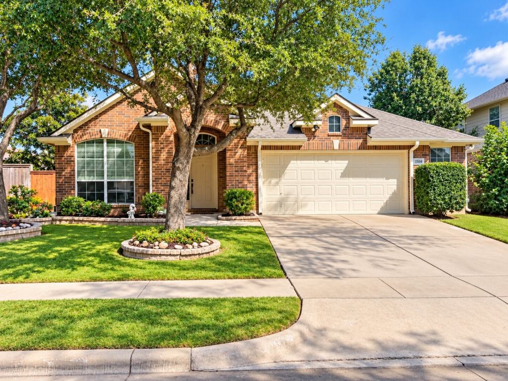 11504 Crystal Falls Drive, Fort Worth, TX 76244 — photo 1