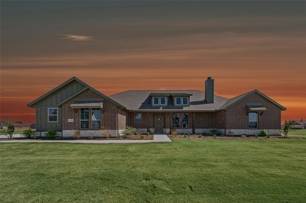 118 Sunny Side Road, Valley View, TX 76272 — photo 1