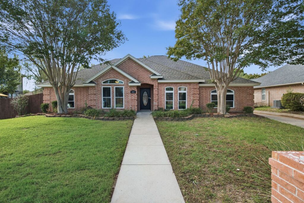 405 Montreal Drive