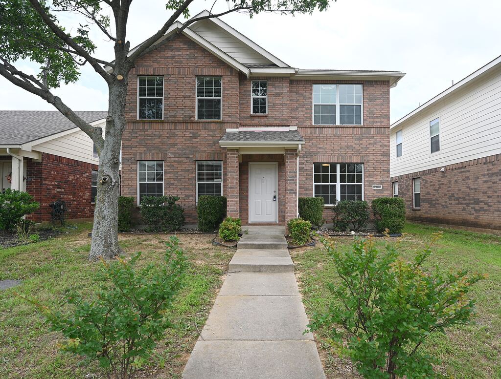 8908 Stewart Street, Cross Roads, TX 76227 — photo 1
