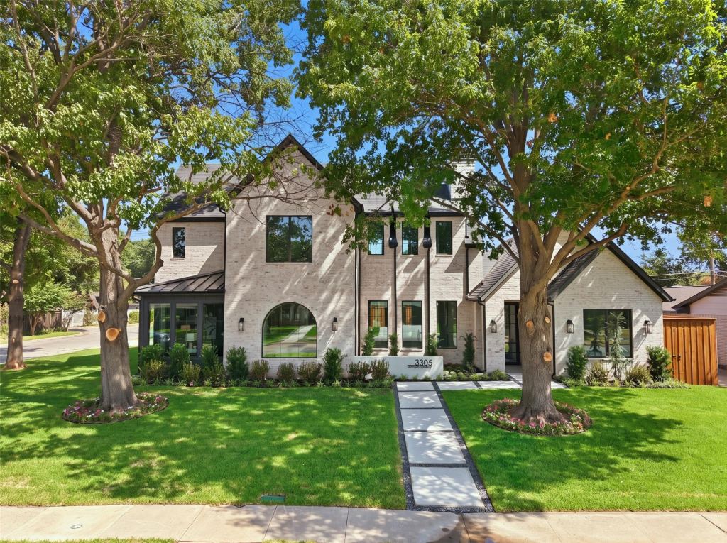 3305 Townsend Drive, Dallas, TX 75229 — photo 1