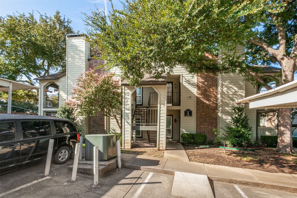5981 Arapaho Road 103, Dallas, TX 75248 — photo 1