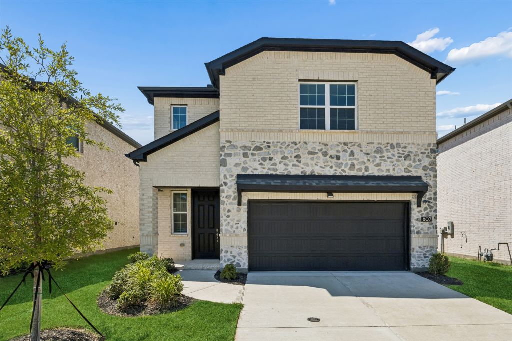 807 Sicily Boulevard