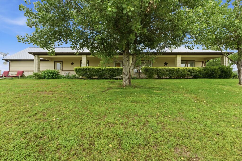 1085 CR 407, Glen Rose, TX 76043 — photo 1