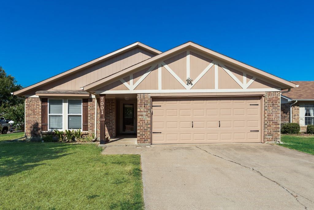 7001 Rose Lea Court, Fort Worth, TX 76137 — photo 1
