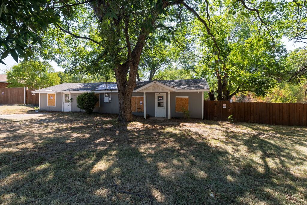 2232 S Belt Line Road, Dallas, TX 75253 — photo 1