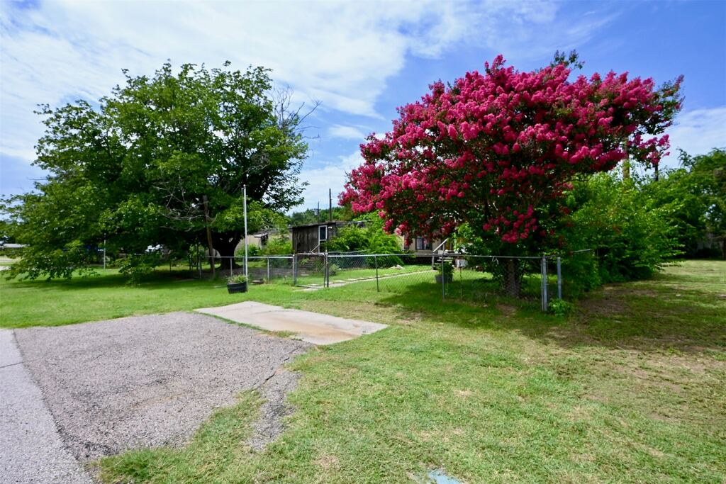4362 Sunset Circle, The Colony, TX 75056 — photo 1