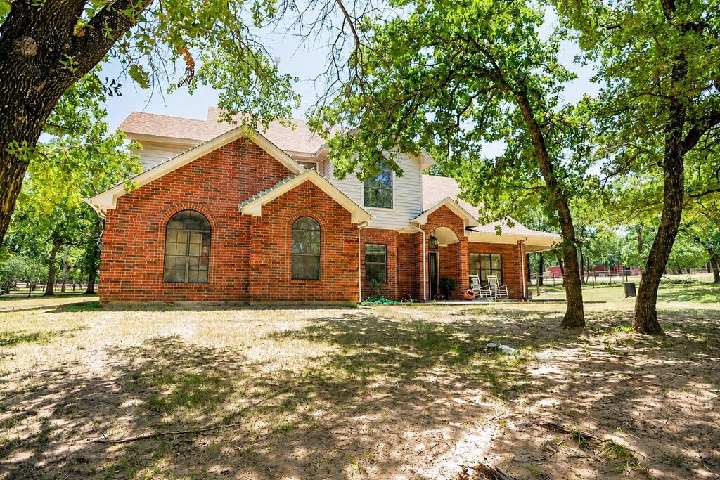 696 Indian Trail, Decatur, TX 76234 — photo 1