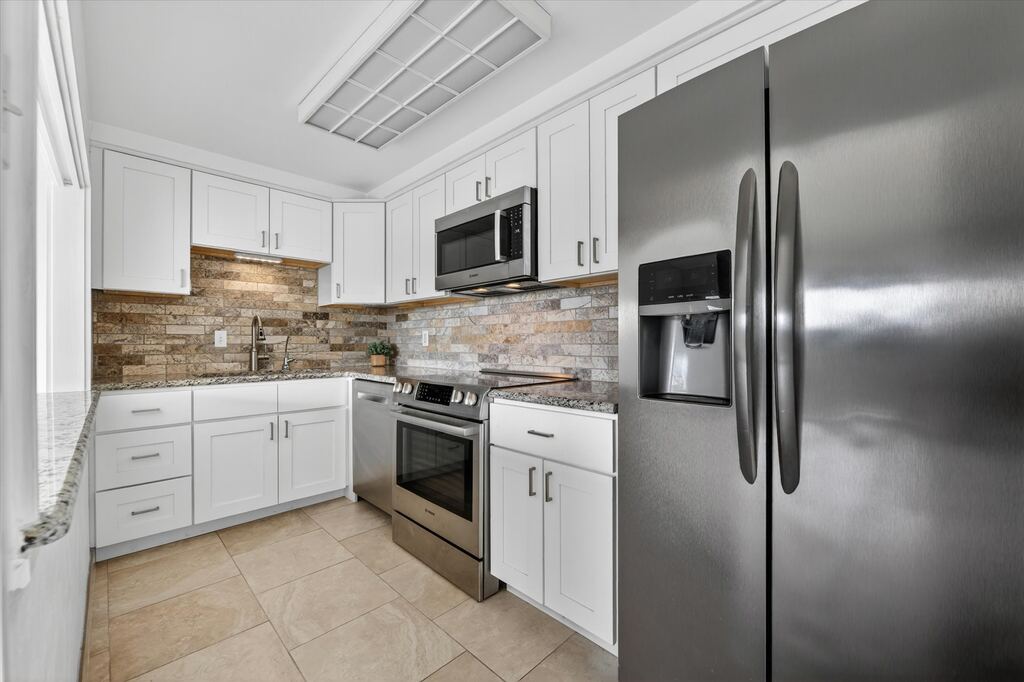 6211 W Northwest Highway G312, Dallas, TX 75225 — photo 1