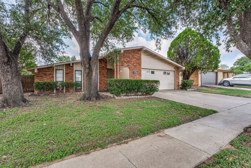 1617 Whittenburg Drive, Fort Worth, TX 76134 — photo 1