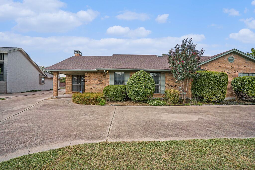 5118 Ledgestone Drive, Fort Worth, TX 76132 — photo 1