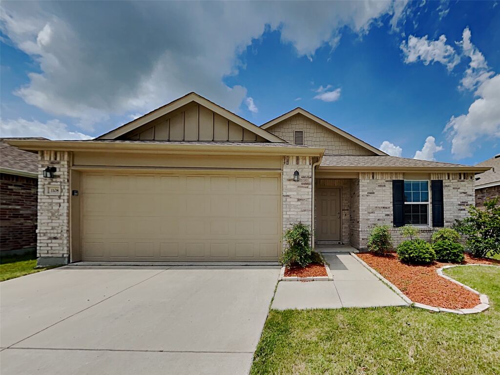1108 Hickory Bend Lane, Fort Worth, TX 76108 — photo 1