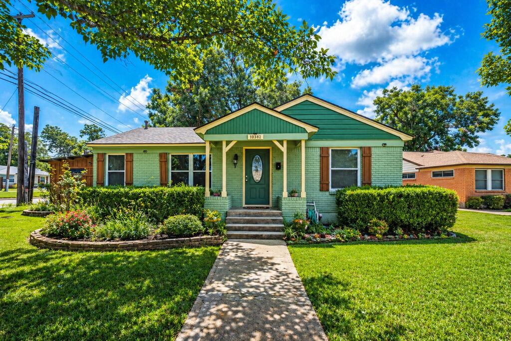10382 Newcombe Drive, Dallas, TX 75228 — photo 1