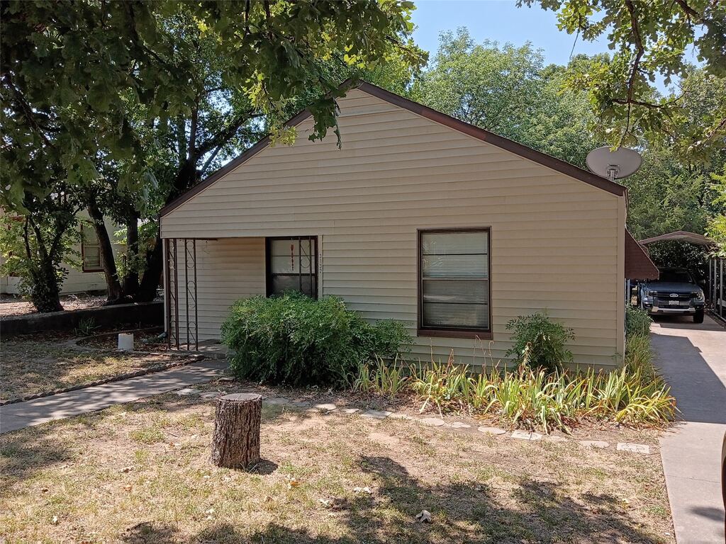 3132 Purington Avenue, Fort Worth, TX 76103 — photo 1