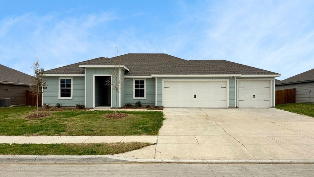 406 American Elm Drive, Nevada, TX 75173 — photo 1
