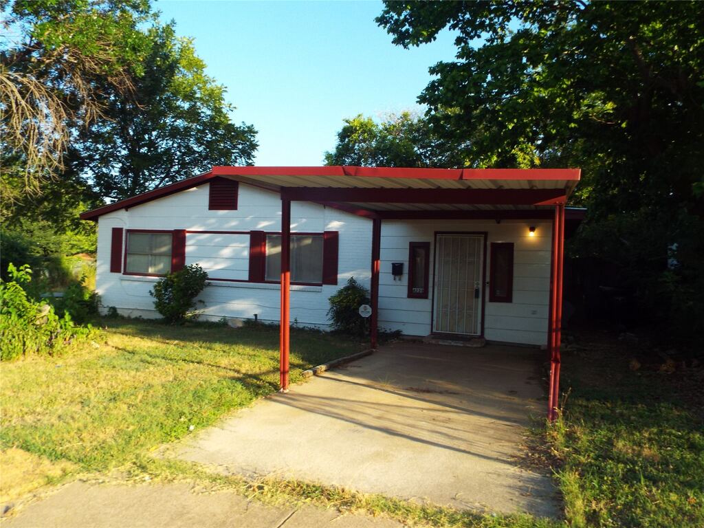 4228 Hardeman Street, Fort Worth, TX 76119 — photo 1