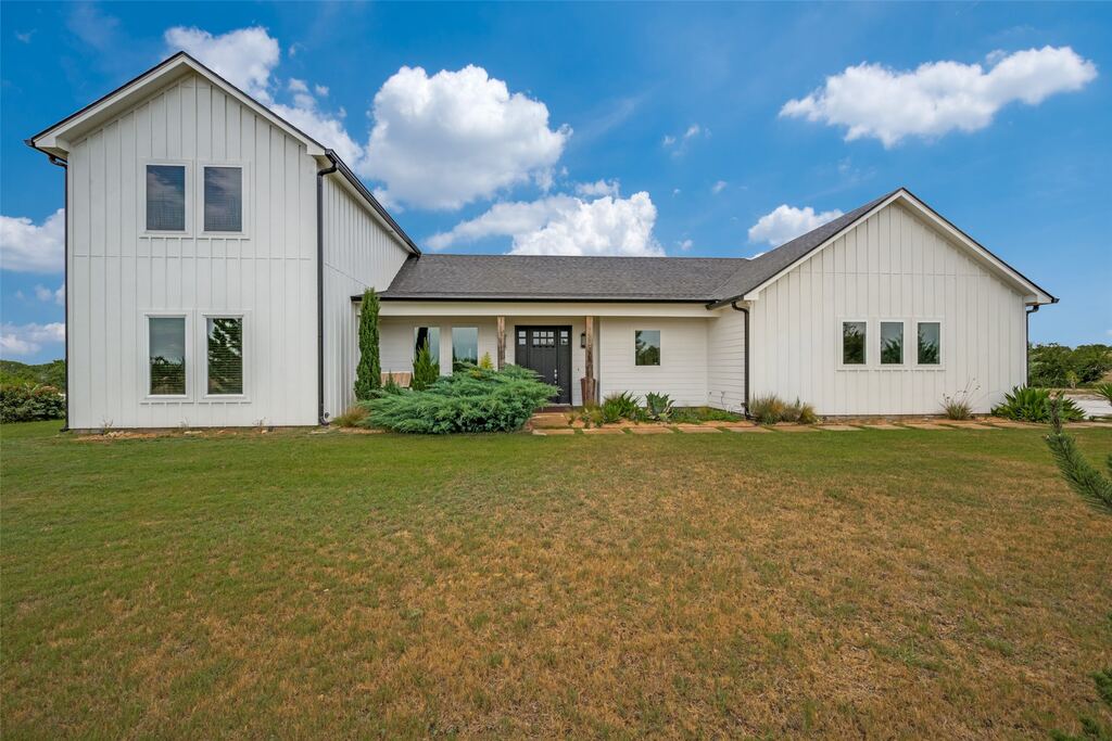 1346 County Road 2625, Decatur, TX 76234 — photo 1