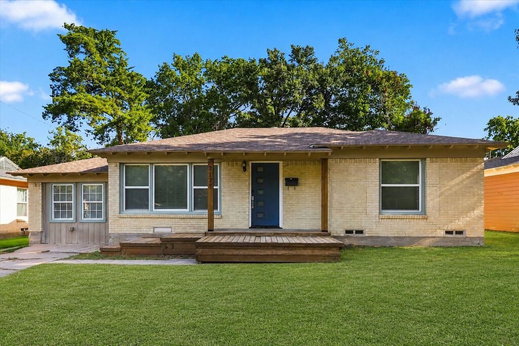 2125 Housley Drive, Dallas, TX 75228 — photo 1