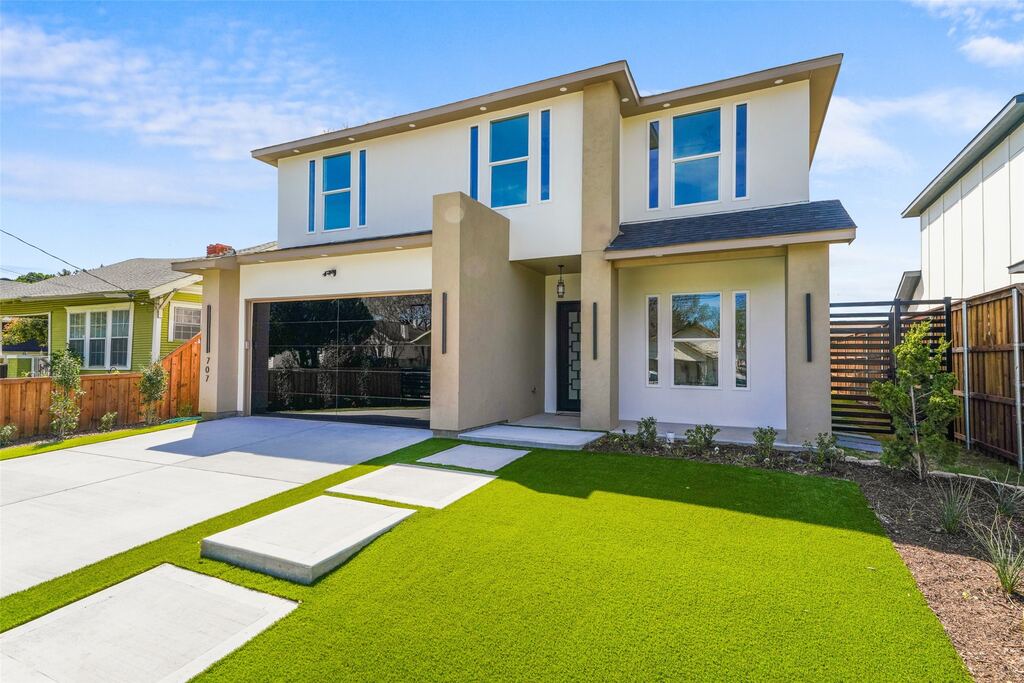 707 Buckalew Street, Dallas, TX 75208 — photo 1