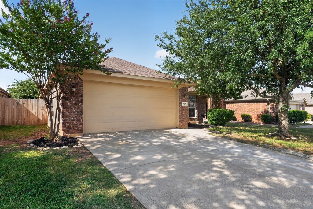 7241 Decoy Lane, Fort Worth, TX 76120 — photo 1