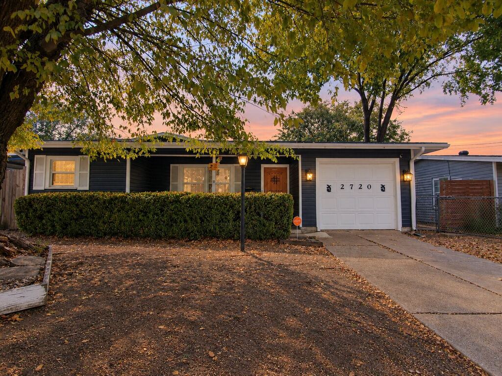 2720 Blyth Drive, Dallas, TX 75228 — photo 1