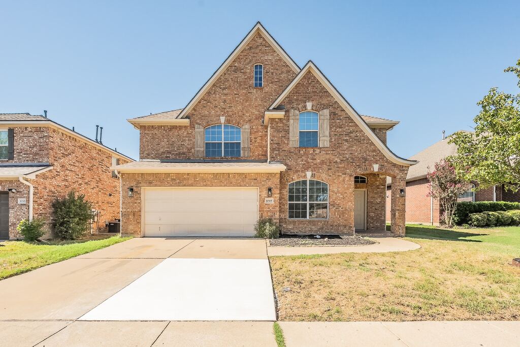 10305 Stoneside Trail