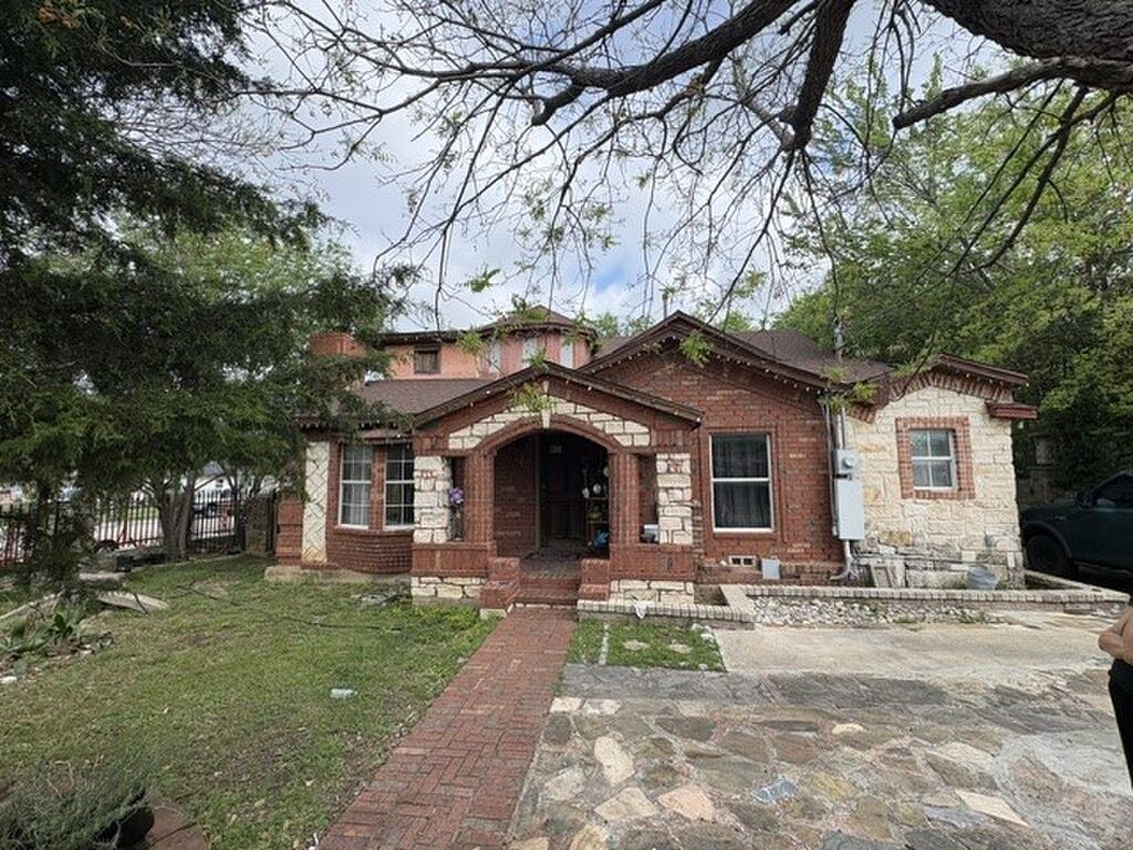 4335 Moler Street, Dallas, TX 75211 — photo 1