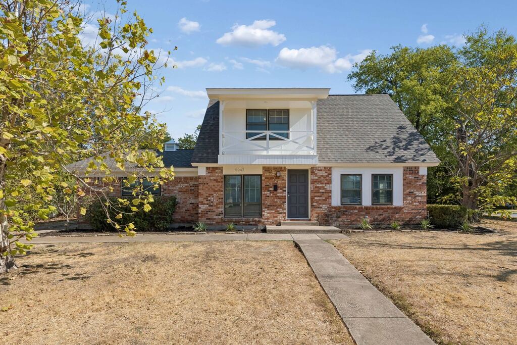 2047 Abshire Lane, Dallas, TX 75228 — photo 1