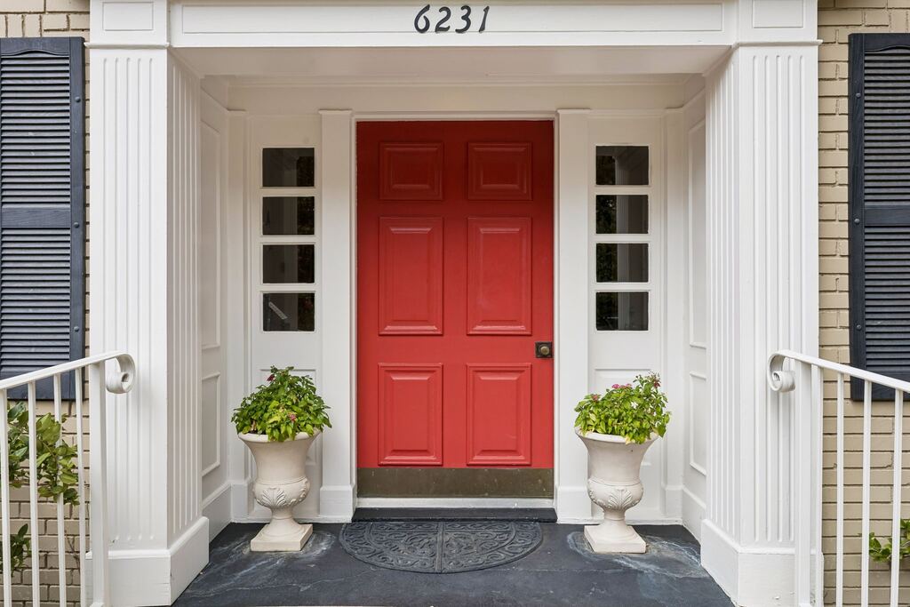 6231 Bandera Avenue A, Dallas, TX 75225 — photo 1