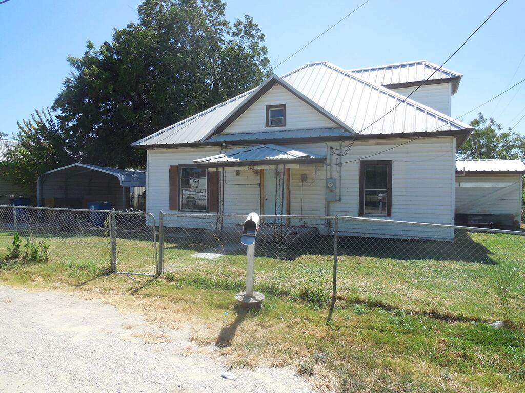 420 S Marston Street, Ranger, TX 76470 — photo 1