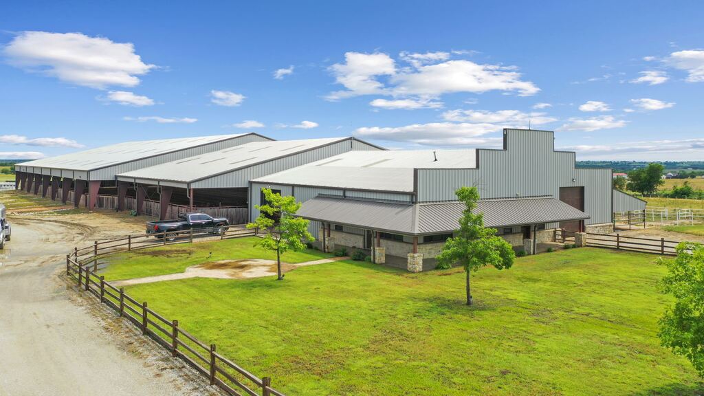 265 CR 2510, Decatur, TX 76234 — photo 1