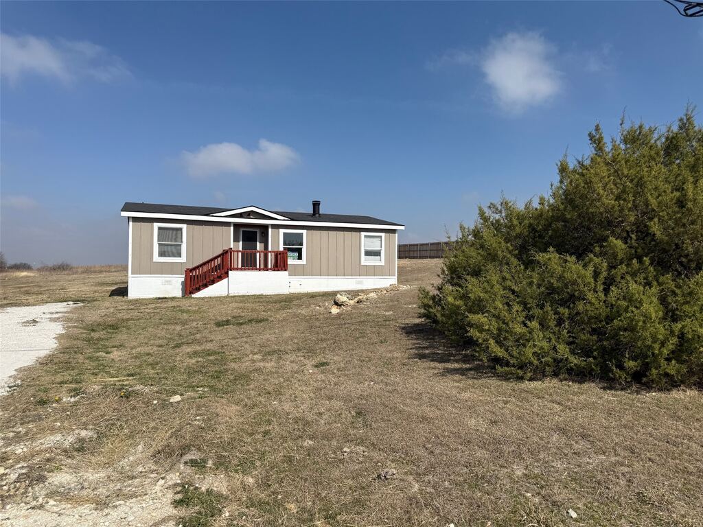 5700 Texas Street, Joshua, TX 76058 — photo 1