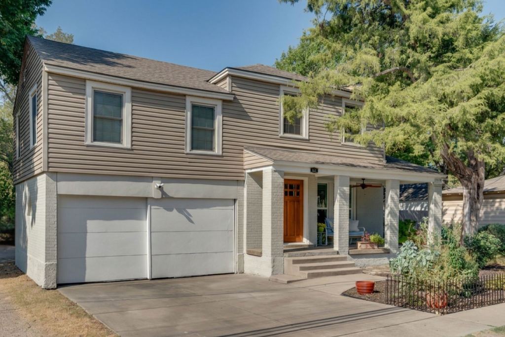 311 Paulus Avenue, Dallas, TX 75214 — photo 1
