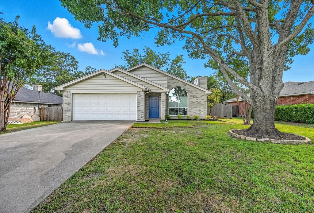 2507 Silvermeadow Lane, Corinth, TX 76210 — photo 1