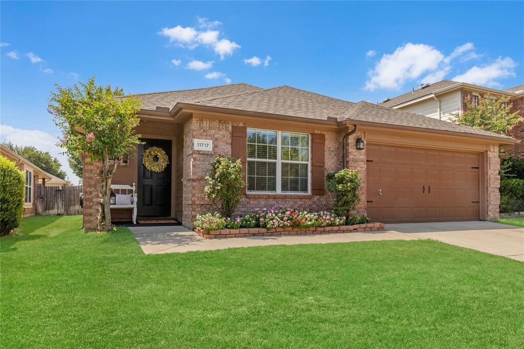 11717 Pinyon Pine Drive, Fort Worth, TX 76244 — photo 1