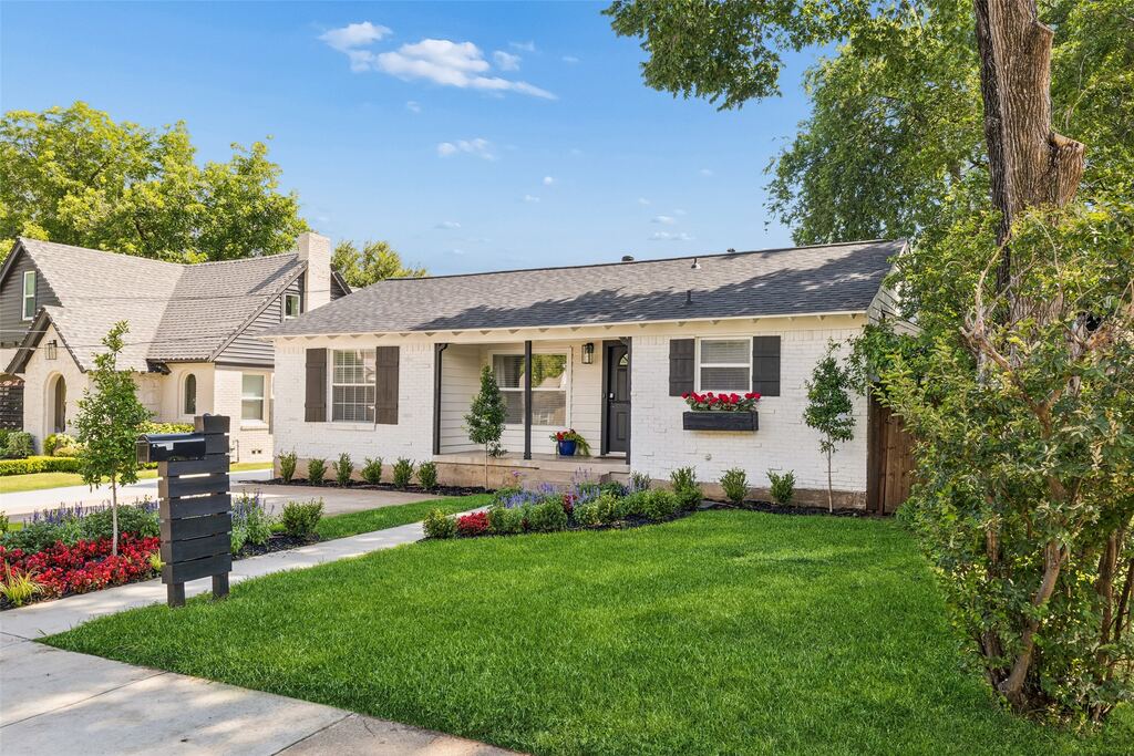 5111 Stoneleigh Avenue, Dallas, TX 75235 — photo 1