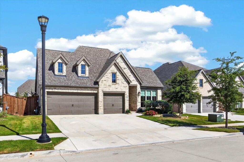 13428 Meadow Cross Drive