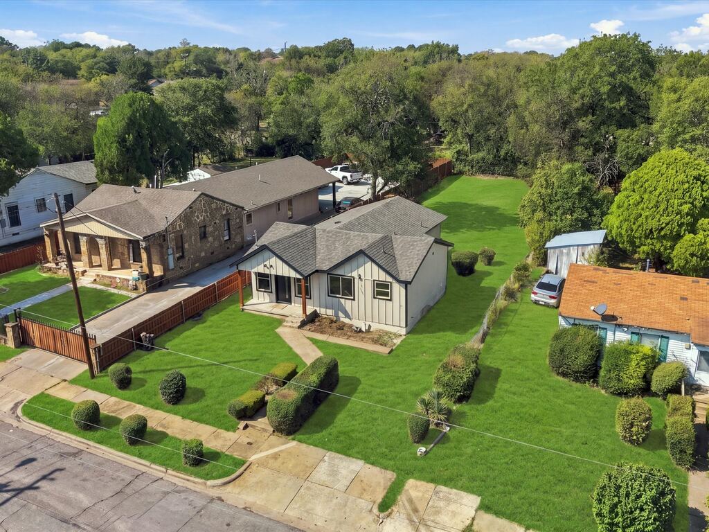 1727 Mentor Avenue, Dallas, TX 75216 — photo 1