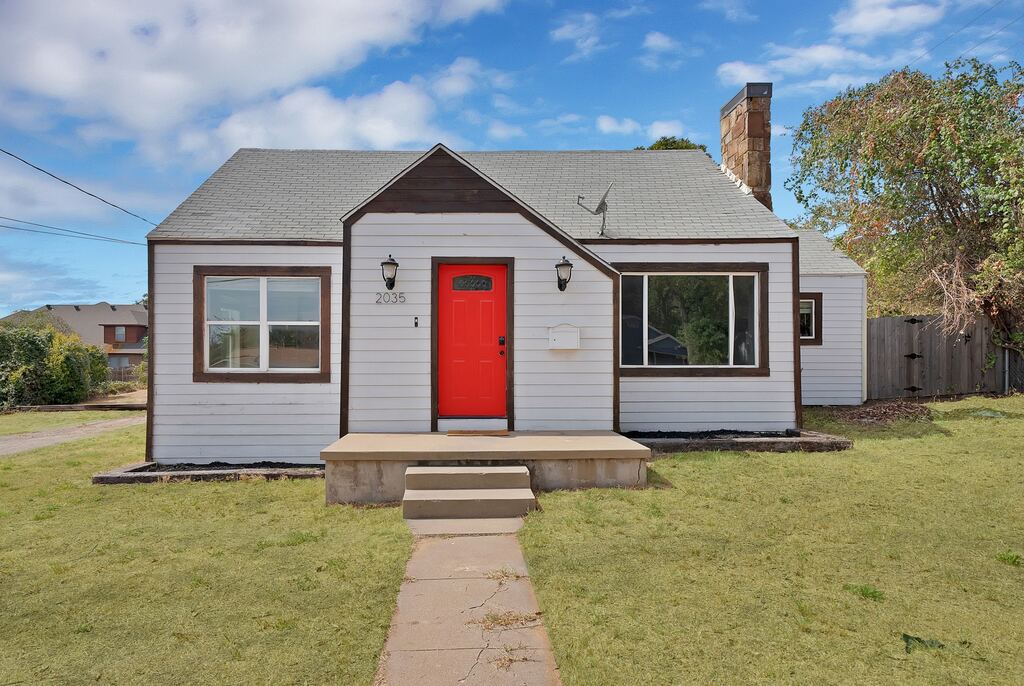 2035 Haltom Road, Haltom City, TX 76117 — photo 1