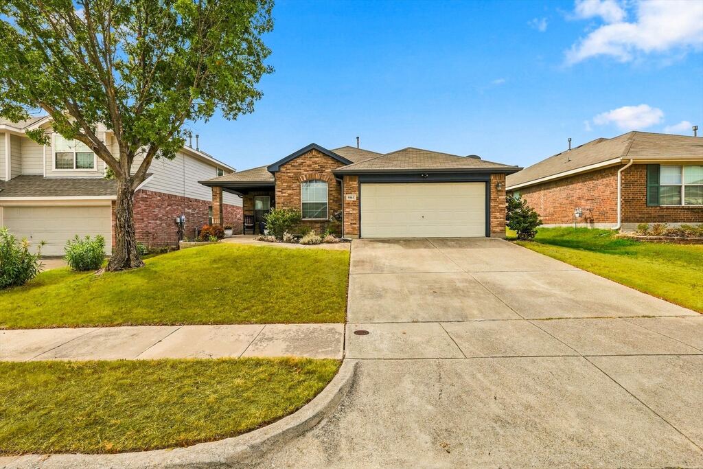 9861 Autumn Sage Drive, Fort Worth, TX 76108 — photo 1
