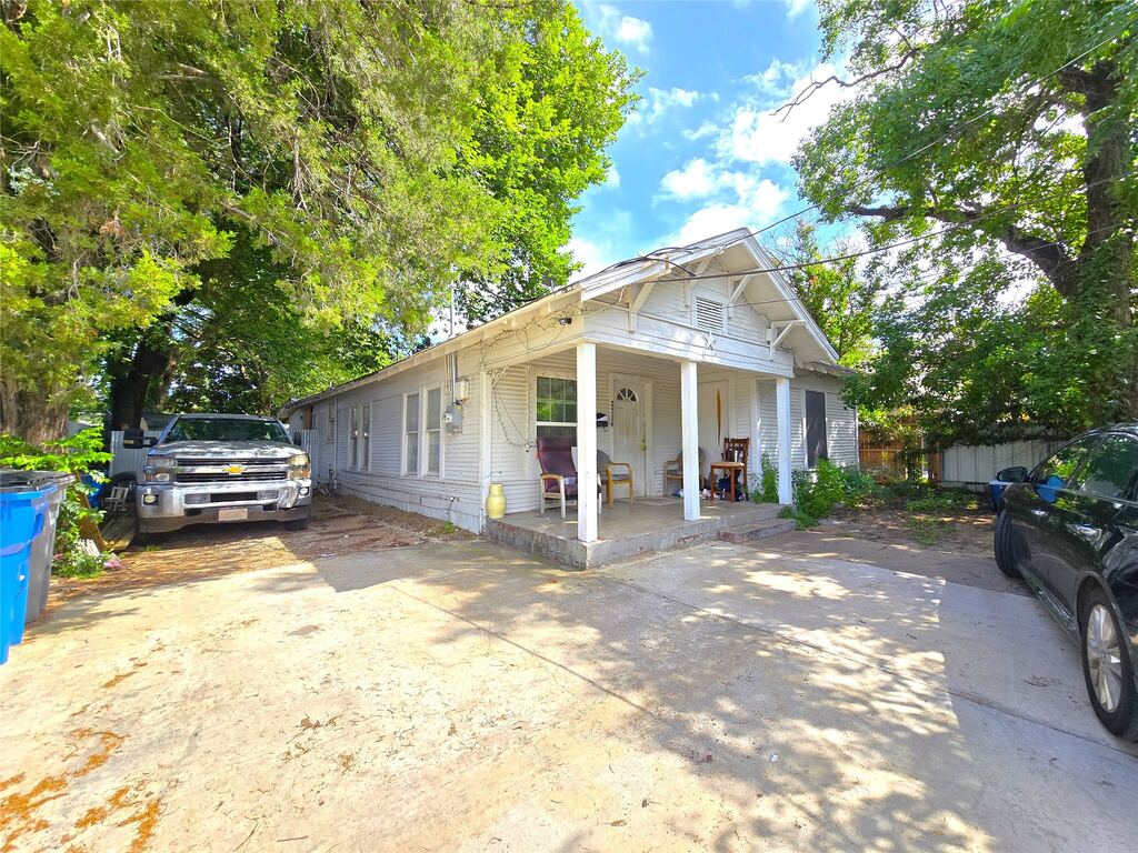 2714 Lenway Street, Dallas, TX 75215 — photo 1