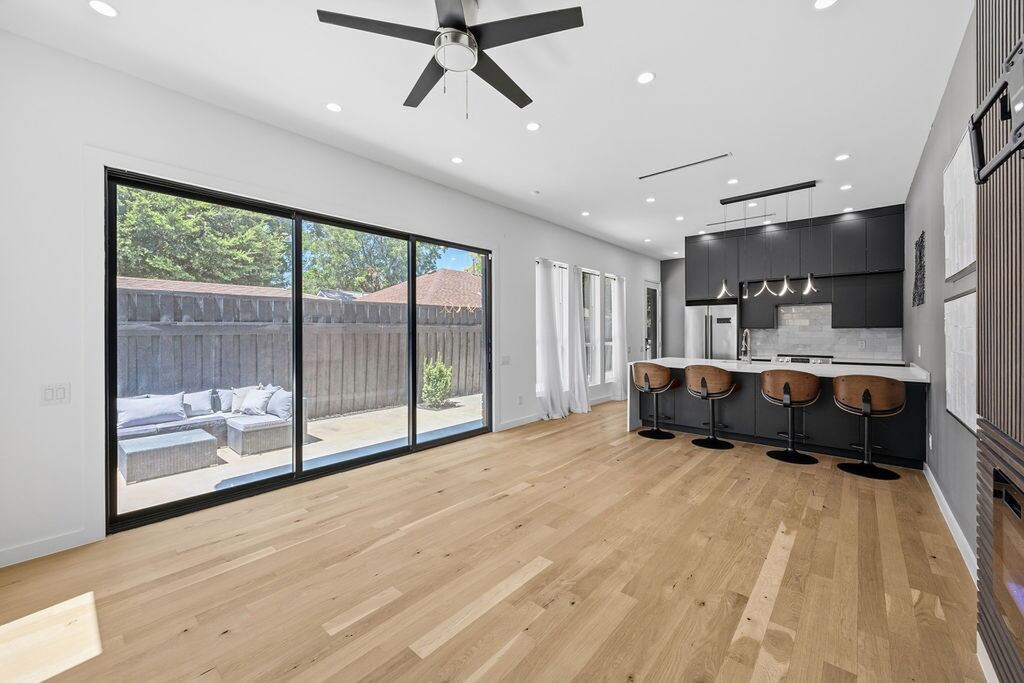 2722 Hondo Avenue, Dallas, TX 75219 — photo 1